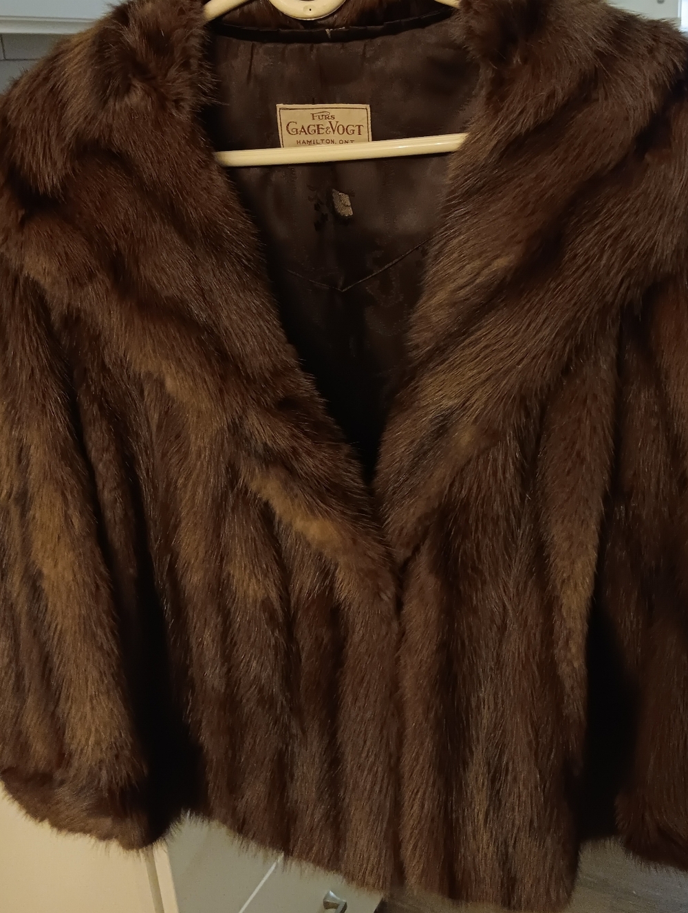 Brown Fur Coat - Women's Luxurious Short Jacket